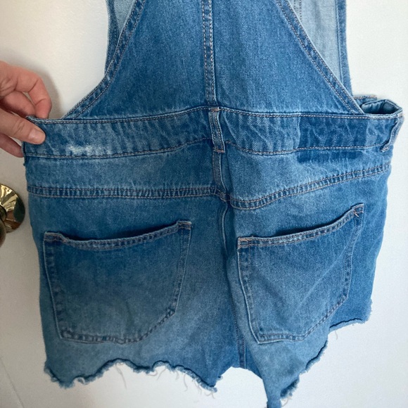 Short Overalls - Picture 3 of 5